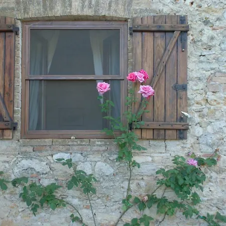 Silence And Relaxation For Families And Couples In The Countryside Of Umbria